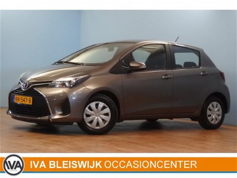 Toyota Yaris - 1.0 VVT-i Aspiration 5 deurs airco camera - 1