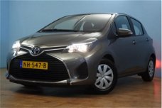 Toyota Yaris - 1.0 VVT-i Aspiration 5 deurs airco camera