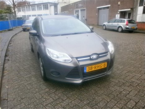 Ford Focus Wagon - 1.6 TDCI Trend - 1