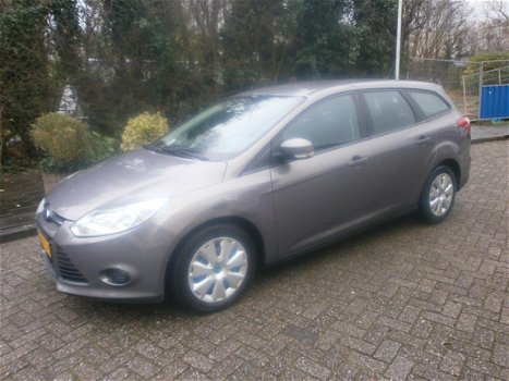 Ford Focus Wagon - 1.6 TDCI Trend - 1