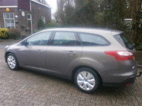 Ford Focus Wagon - 1.6 TDCI Trend - 1