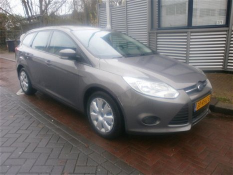 Ford Focus Wagon - 1.6 TDCI Trend - 1