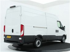 Iveco Daily - 35S16 L2H2 Automaat / Airco / 3500KG Trekvermogen