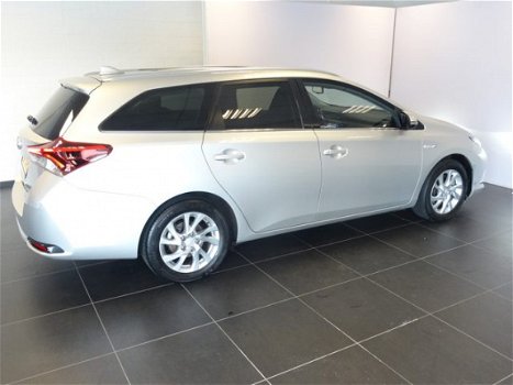 Toyota Auris Touring Sports - 1.8 Hybrid Automaat Business Pro | Full Map Navigatie | Airco Climate - 1