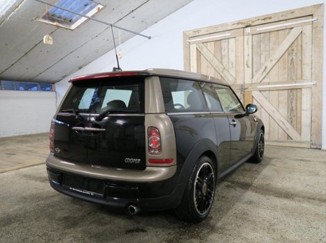 Mini Mini Clubman - 1.6 Cooper Bondstreet Trekhaak Bluetooth Panoramadak Stoelverwarming Volleer int - 1