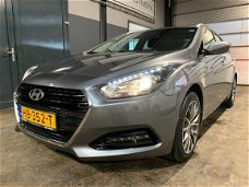 Hyundai i40 Wagon - 1.7 CRDi Business Edition Full options /Nieuw model Incl BTW