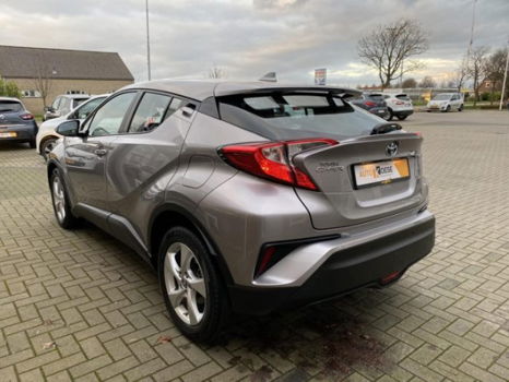 Toyota C-HR - 1.8 Hybrid Dynamic NAVI - 1