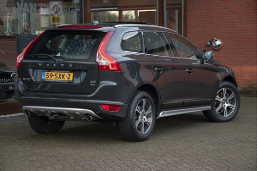 Volvo XC60 - D5 215PK AWD SUMMUM GEARTRONIC - 1