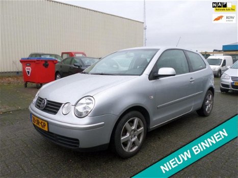 Volkswagen Polo - 1.4-16V Highline LEES ALLES BEL 06-48872793 - 1