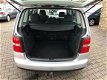 Volkswagen Touran - 1.6 Optive II , BJ 2006 , weinig kilometers, nette auto - 1 - Thumbnail