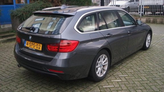 BMW 3-serie Touring - 320d High Executive incl. BTW - 1