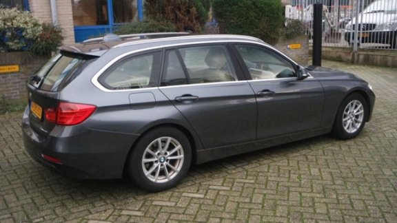 BMW 3-serie Touring - 320d High Executive incl. BTW - 1