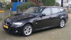 BMW 3-serie Touring - 318d Corporate Lease