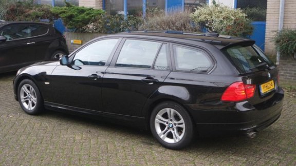 BMW 3-serie Touring - 318d Corporate Lease - 1