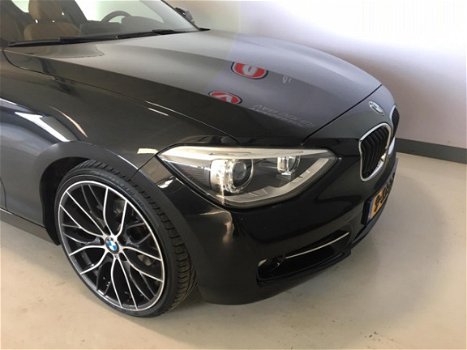 BMW 1-serie - 116i EDE High Executive Leer, Navigatie, Airco, PDC - 1