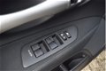 Toyota Auris - 1.3 Aspiration CLIMATE CONTROL / 50000KM / 5 DEURS - 1 - Thumbnail