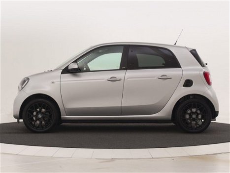 Smart Forfour - 1.0 ( 71 pk) | Airco | Cruise controle | Licht metalen velgen | Rijklaarprijs - 1