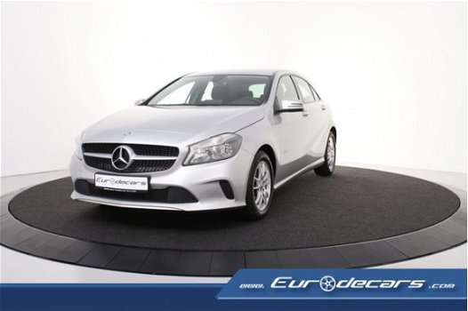 Mercedes-Benz A-klasse - A160 d Style *Navigatie*Camera*Cruise Control - 1