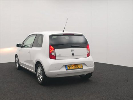 Seat Mii - 1.0 60 pk Style Chic lichtmetalen velgen, parkeersensoren, airco, cruise control, NAP - 1