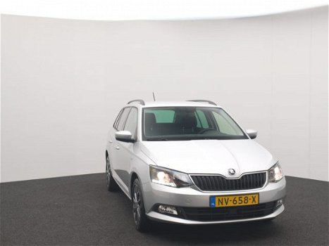 Skoda Fabia Combi - 1.2 TSI Drive 90pk Tech pakket - DAB+ - Navigatie - Parkeersensoren - 1