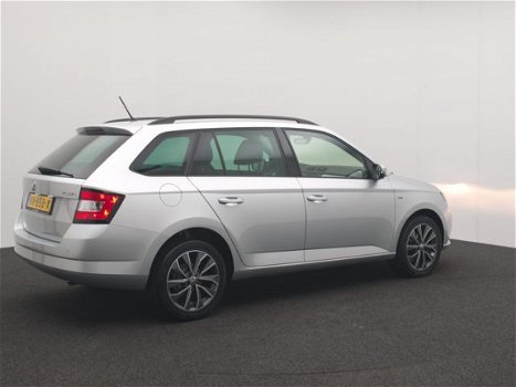 Skoda Fabia Combi - 1.2 TSI Drive 90pk Tech pakket - DAB+ - Navigatie - Parkeersensoren - 1