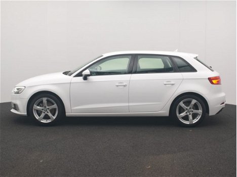 Audi A3 Sportback - 1.0 TFSI 85kW/115pk Sport Lease Edition NAP, trekhaak, led, navigatie, parkeerse - 1