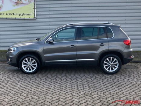 Volkswagen Tiguan - 2.0 TDI - 1