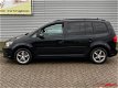 Volkswagen Touran - 1.6 TDI Highline - 1 - Thumbnail