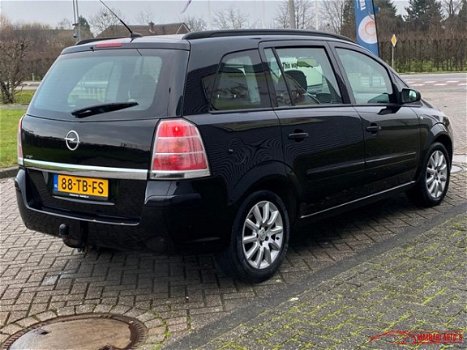 Opel Zafira - 1.8 Cosmo - 1