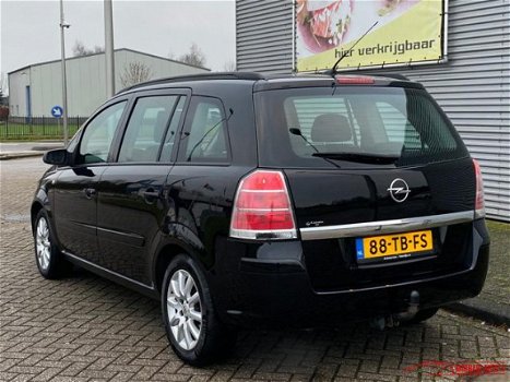 Opel Zafira - 1.8 Cosmo - 1