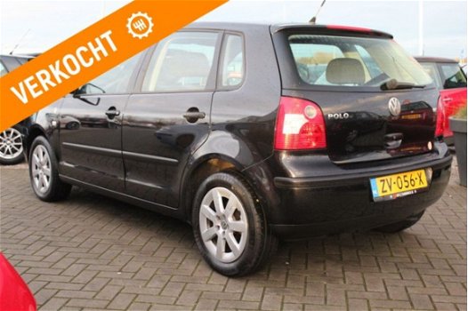 Volkswagen Polo - 1.4-16V | 5 DEURS | NW APK | AIRCO - 1