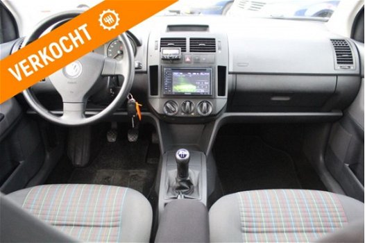 Volkswagen Polo - 1.4 TDI Trendline BlueMotion | 5 DEURS | AIRCO | CRUISE - 1