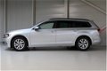 Volkswagen Passat Variant - 1.4 TSI ACT 150PK Comfortline Navigatie | Parkeerhulp | Stoelverwarming - 1 - Thumbnail