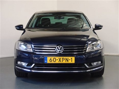 Volkswagen Passat - 1.4 TSI High Exe Line BMT DSG CLIMA NAVI PDC NIEUWE KETTING - 1