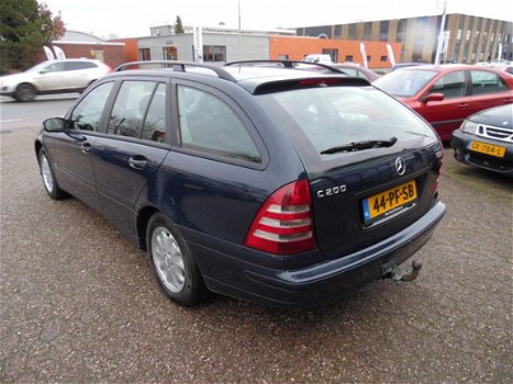 Mercedes-Benz C-klasse Combi - 200 CDI Classic Airco, LM-velgen, Trekhaak, Nw. APK - 1