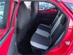 Toyota Aygo - 1.0 VVT-i X-Play 5-deurs | Airco | Automaat | Navigatie | Armsteun - 1 - Thumbnail