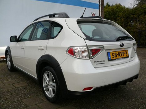 Subaru Impreza - 2.0R Sport 150 pk AWD Stoelverwarming. Sportstoelen, Airco, Elek Spiegels, Mistlamp - 1