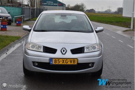 Renault Mégane - 1.6-16V Business Line*Airco *Trekhaak *Clima - 1