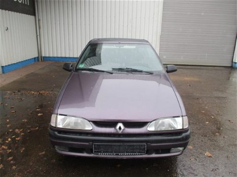 Renault 19 - 1.8 Cabrio - 1