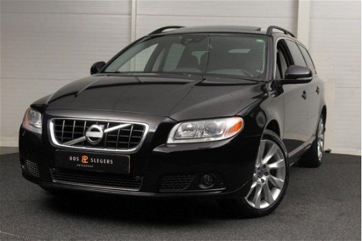 Volvo V70 - D5 215pk Geartronic Summum - 1