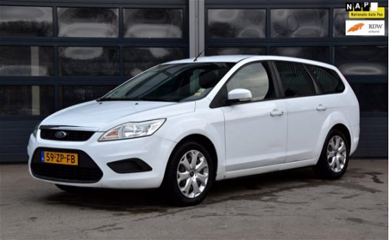 Ford Focus Wagon - 1.6 TDCi Trend * AIRCO * TECHNISCH GOEDE AUTO * NETTE STAAT - 1