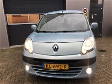 Renault Kangoo Family - 1.6-16V Privilège Automaat Airco/Stoelverwarming/Dub schuifdeur