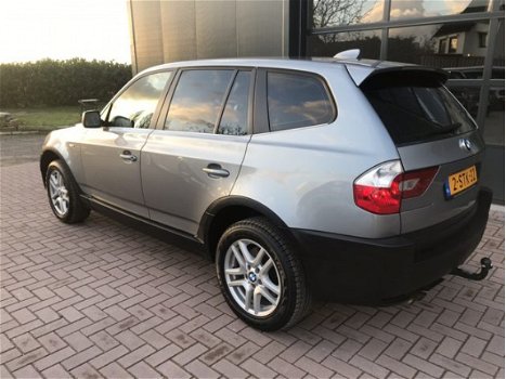 BMW X3 - 2.5i Executive X-drive SUV - 1