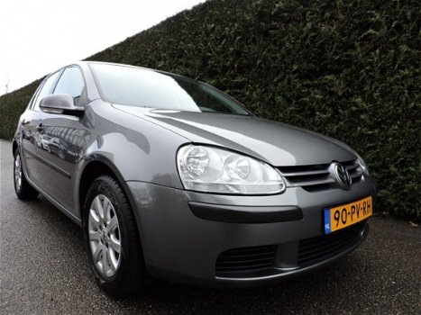 Volkswagen Golf - 1.6 FSI Turijn || AUTOMAAT || - 1