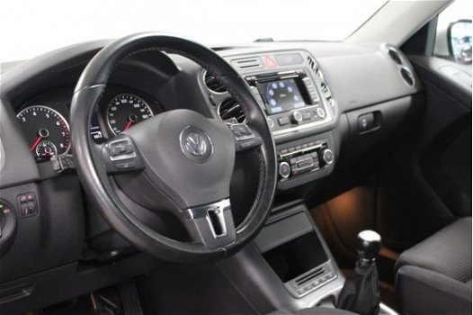 Volkswagen Tiguan - 1.4 TSI Sport&Style | Navi | Cruise | Telefoon | Parkassist - 1