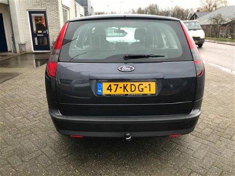 Ford Focus Wagon - 1.6-16V Ambiente 1e eigenaar nieuwe apk - 1