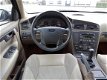 Volvo V70 - 2.4 D5 Comfortline | 163pk - 1 - Thumbnail