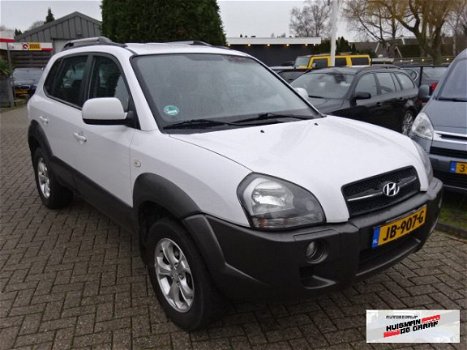 Hyundai Tucson - 2.0 CRDI Handgeschakeld Wit 2010 Airco - 1