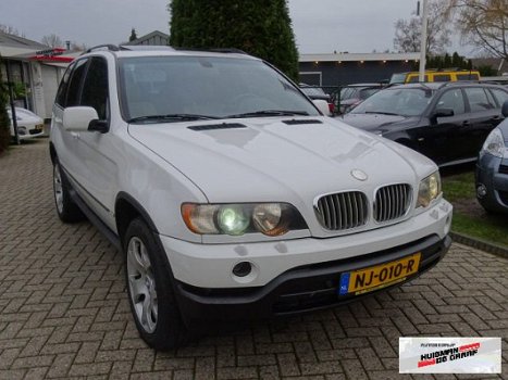 BMW X5 - 4.4i V8 Wit Youngtimer Schuifdak Sportpakket Navi VOL - 1