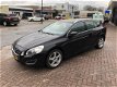 Volvo V60 - 2.4 D5 Summum ZEER MOOI VOL OPTIE, S 8995E - 1 - Thumbnail